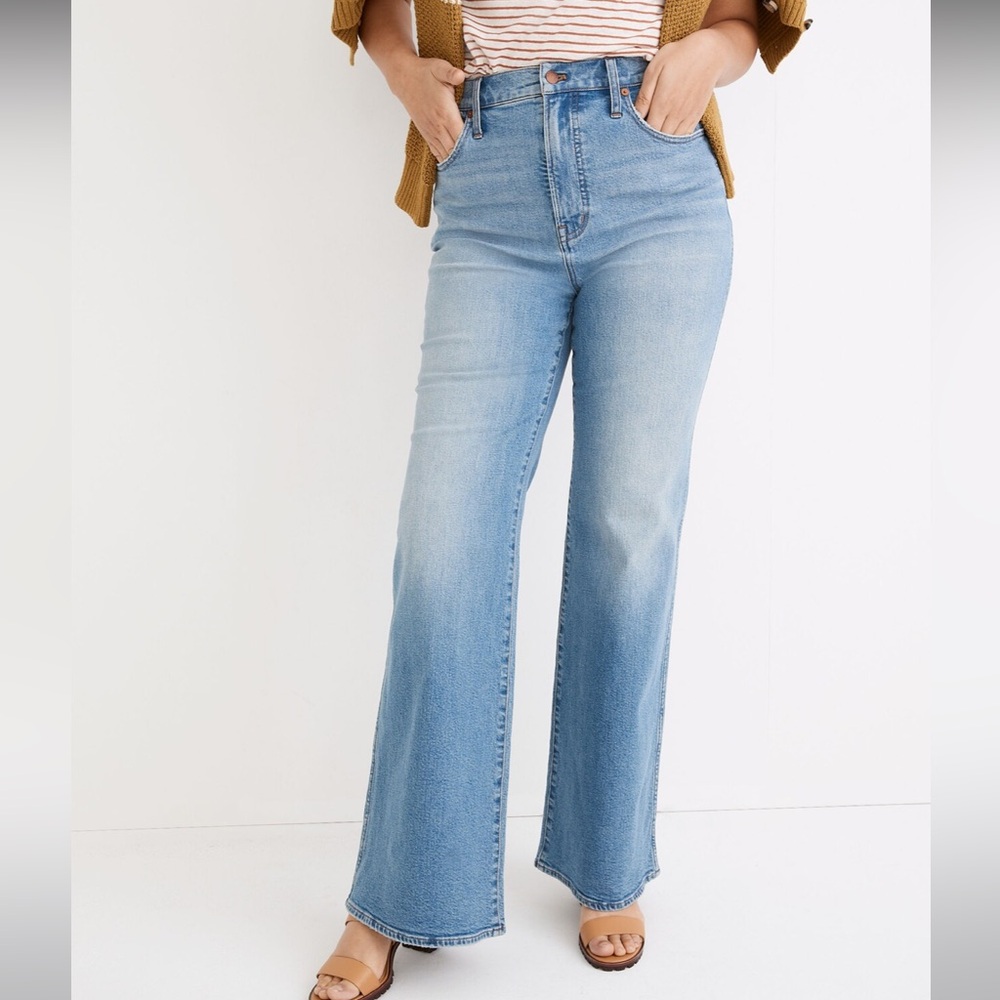 Madewell High Rise Flare Jeans in Caine Wash